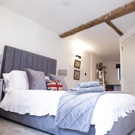 The Penthouse At Mercers Croft Stratford-upon-Avon Eksteriør billede