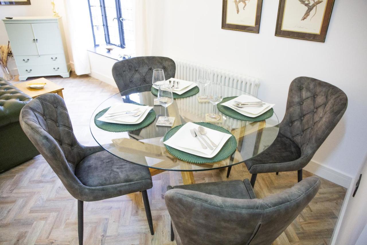 The Penthouse At Mercers Croft Stratford-upon-Avon Eksteriør billede